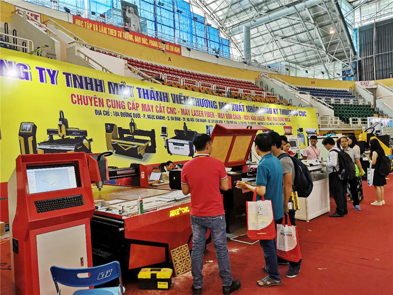 好博体育数控参加2018年8月越南展会